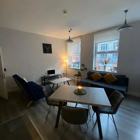 アパート Modern And Spacious Centre